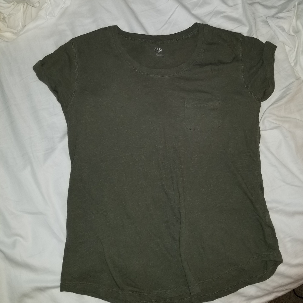army green basic tee